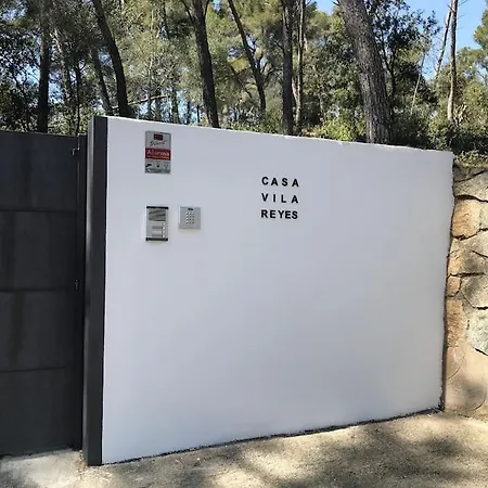 Casa Reyes